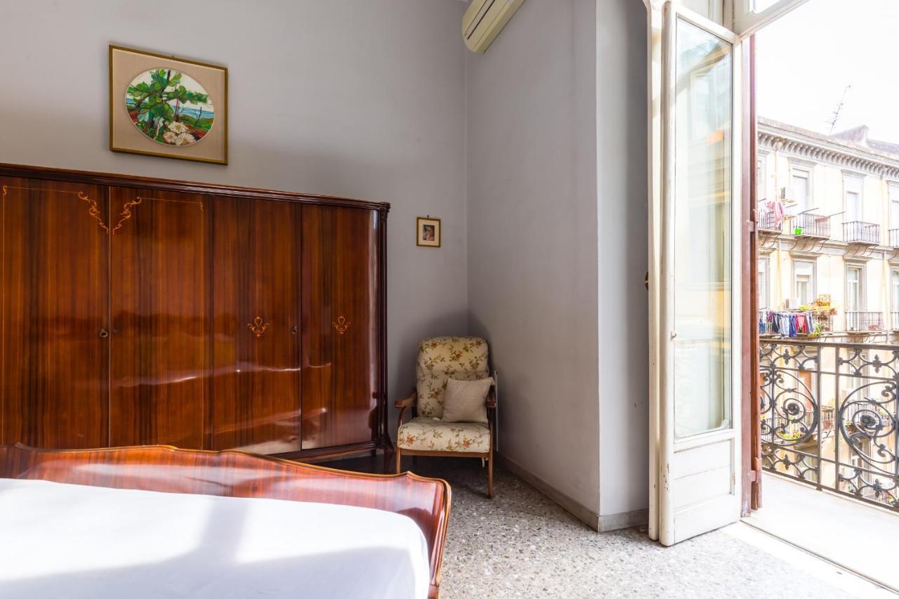 Rettifilo Family Apartment By Wonderful Italy Napoli Dış mekan fotoğraf