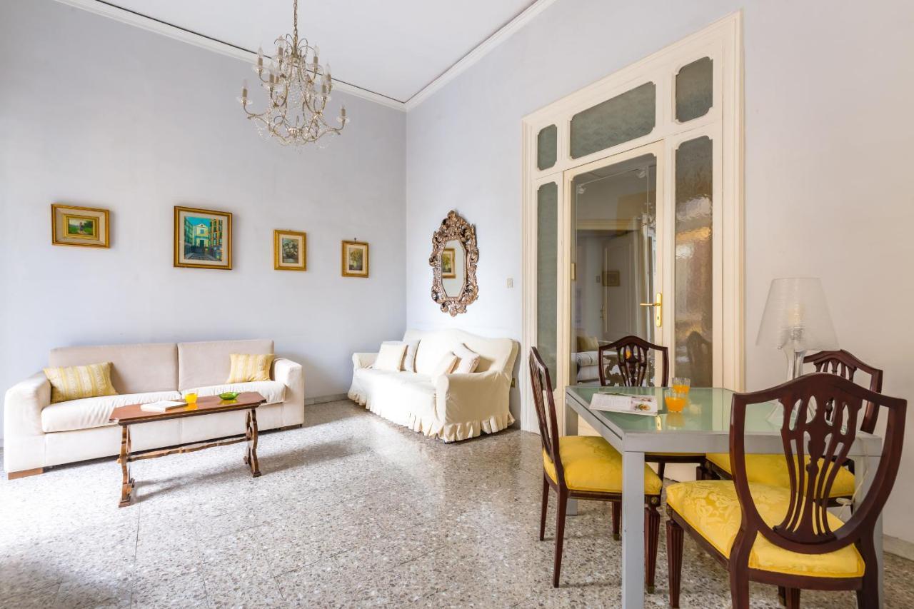 Rettifilo Family Apartment By Wonderful Italy Napoli Dış mekan fotoğraf